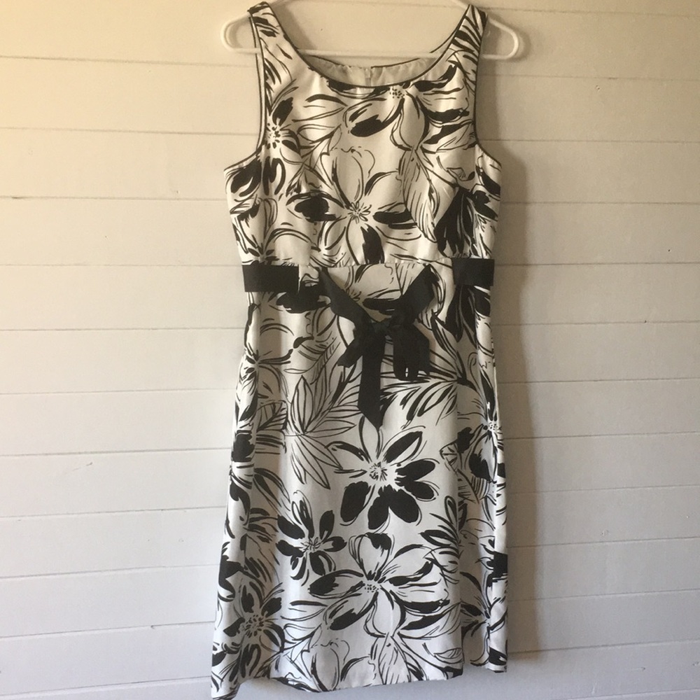 Sz 8 Dress Barn dress black and white